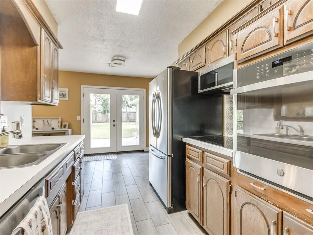 Photo 7 — 212 Gath Drive, Tuttle, OK 73089