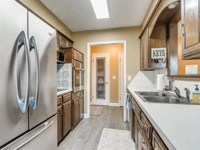 Photo 8 — 212 Gath Drive, Tuttle, OK 73089
