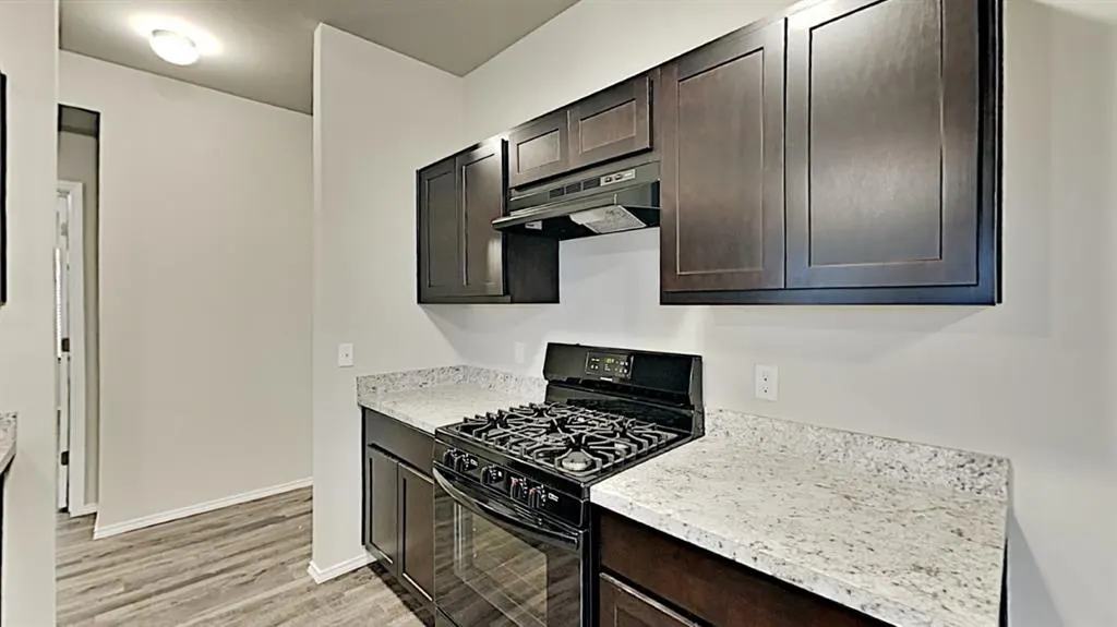 Photo 6 — 11648 NW 97th Street, Yukon, OK 73099