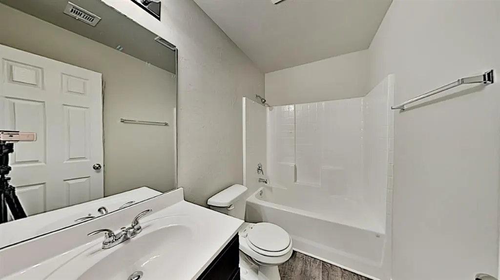 Photo 15 — 11648 NW 97th Street, Yukon, OK 73099