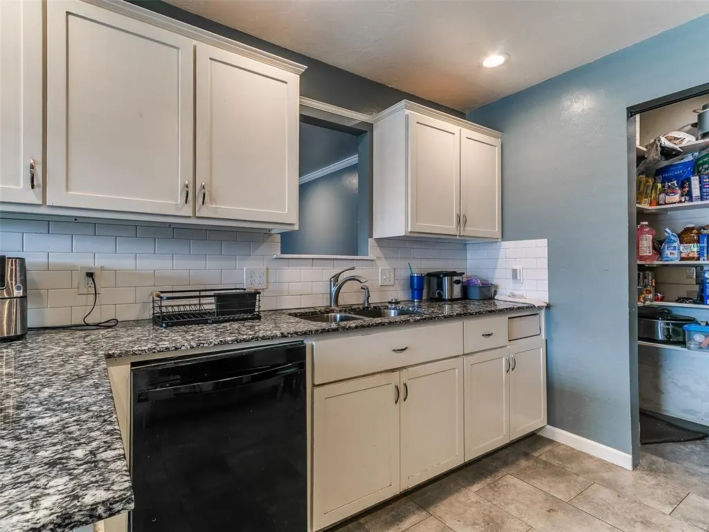 Photo 36 — 6605 Stonycreek Drive, Oklahoma City, OK 73132