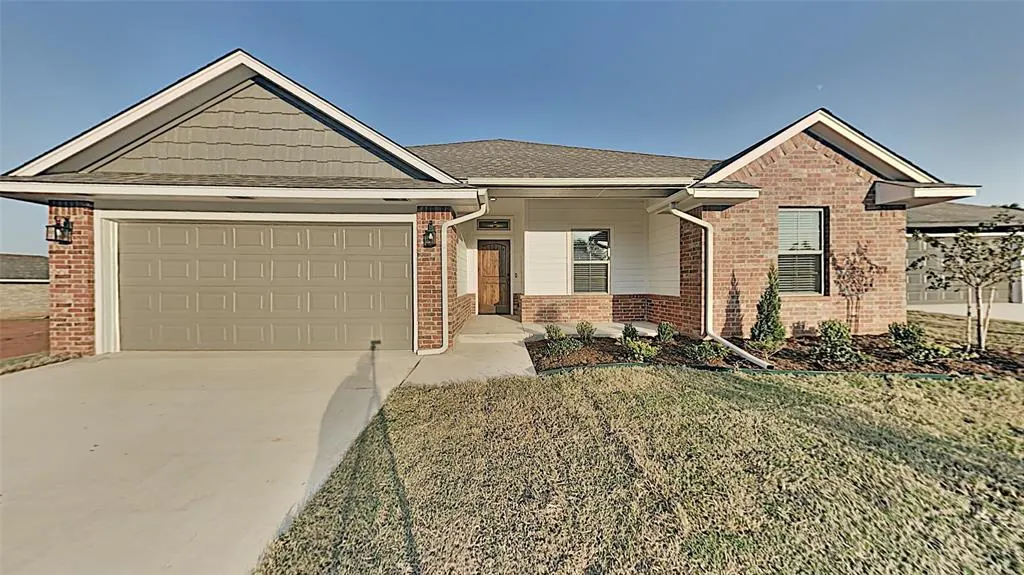 Front exterior — 7050 Richardson Court, Warr Acres, OK 73132