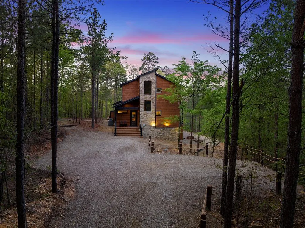 Photo 4 — 74 Hobie Cat Lane, Broken Bow, OK 74728