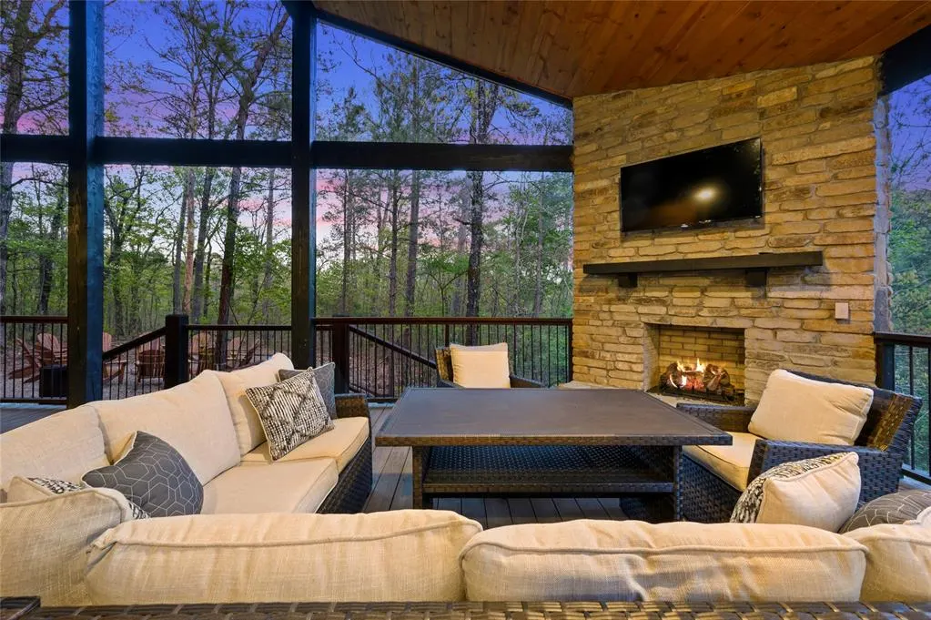 Photo 11 — 74 Hobie Cat Lane, Broken Bow, OK 74728