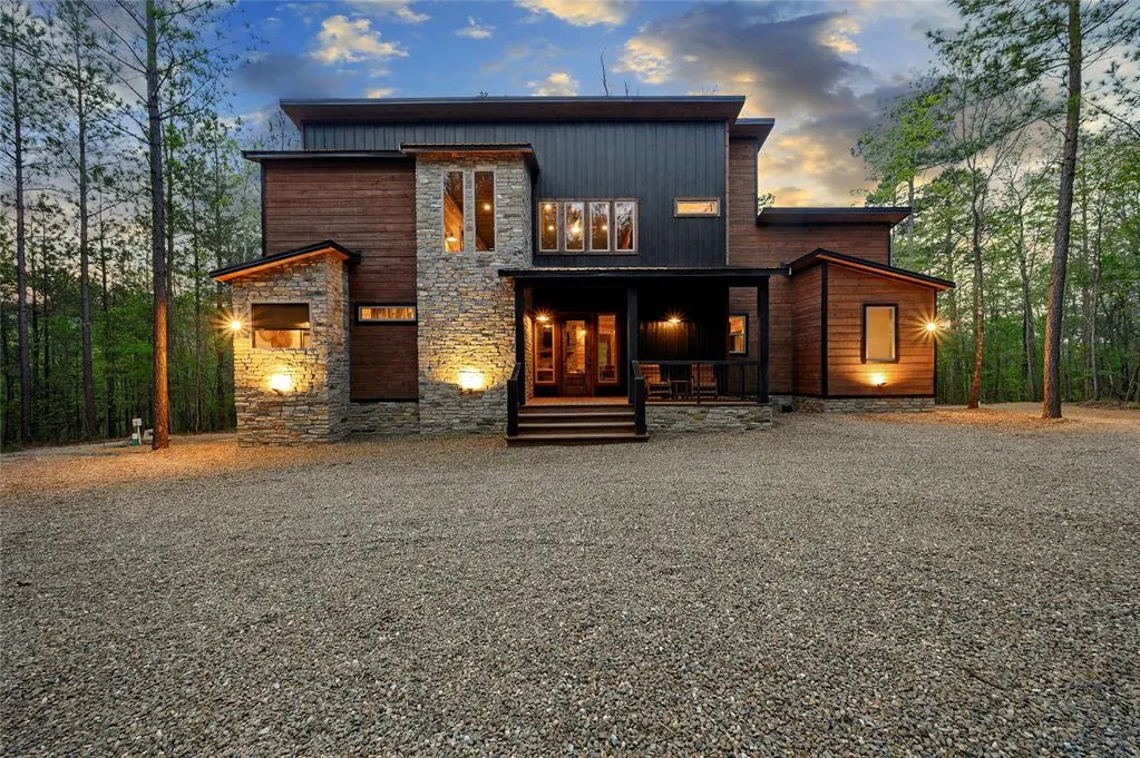 Photo 2 — 967 Catfish Bay, Broken Bow, OK 74728