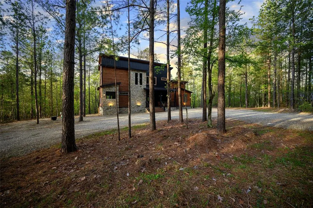 Photo 11 — 967 Catfish Bay, Broken Bow, OK 74728
