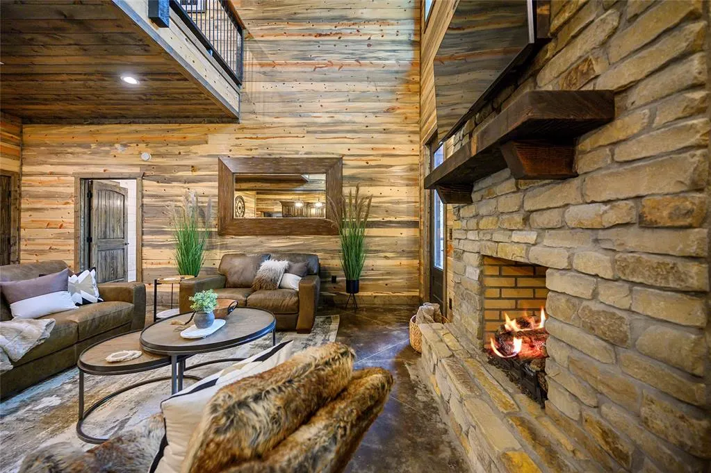 Photo 19 — 967 Catfish Bay, Broken Bow, OK 74728