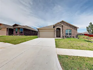 Sold home at 11317 NW 95th Street