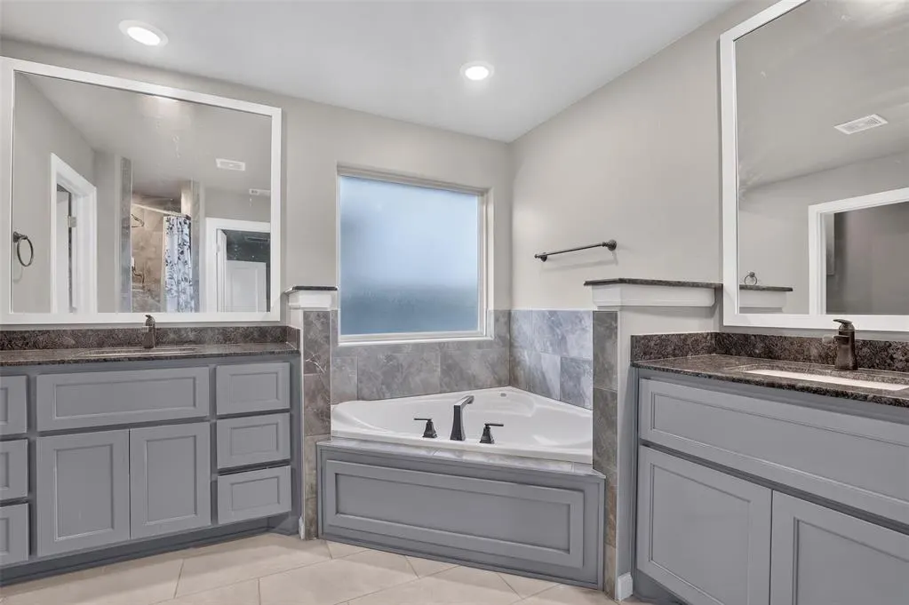 Photo 18 — 3412 Tahoe Drive, Moore, OK 73160