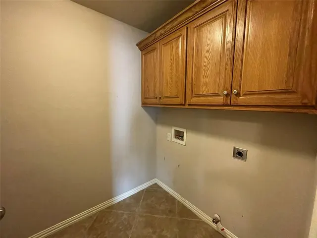 Photo 3 — Address unavailable, Edmond, OK 73003