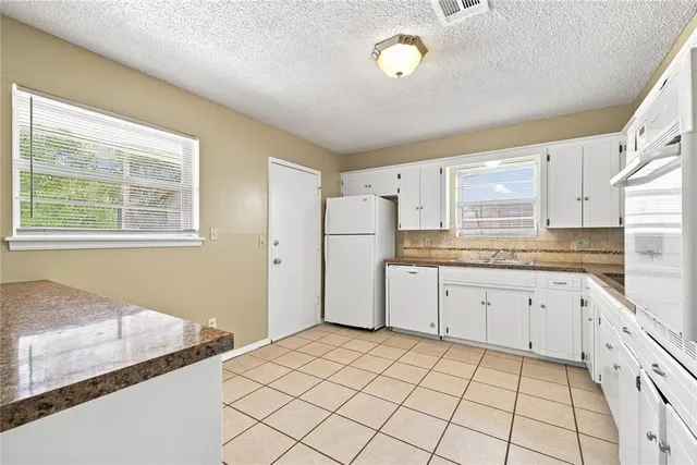 Photo 3 — Address unavailable, Oklahoma City, OK 73130
