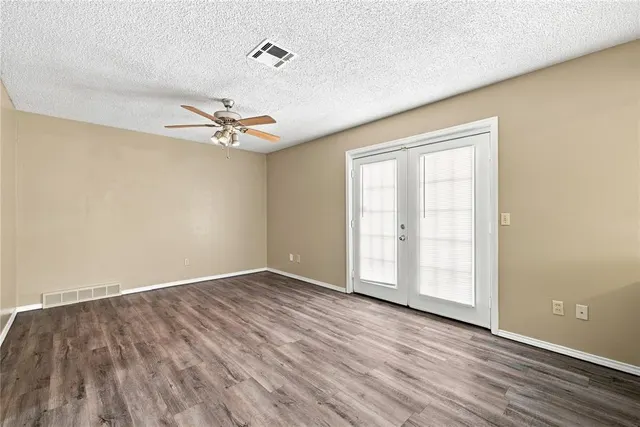Photo 4 — Address unavailable, Oklahoma City, OK 73130