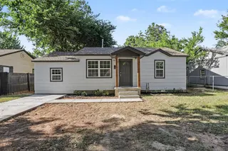 Sold home at 7215 NW 43rd Street
