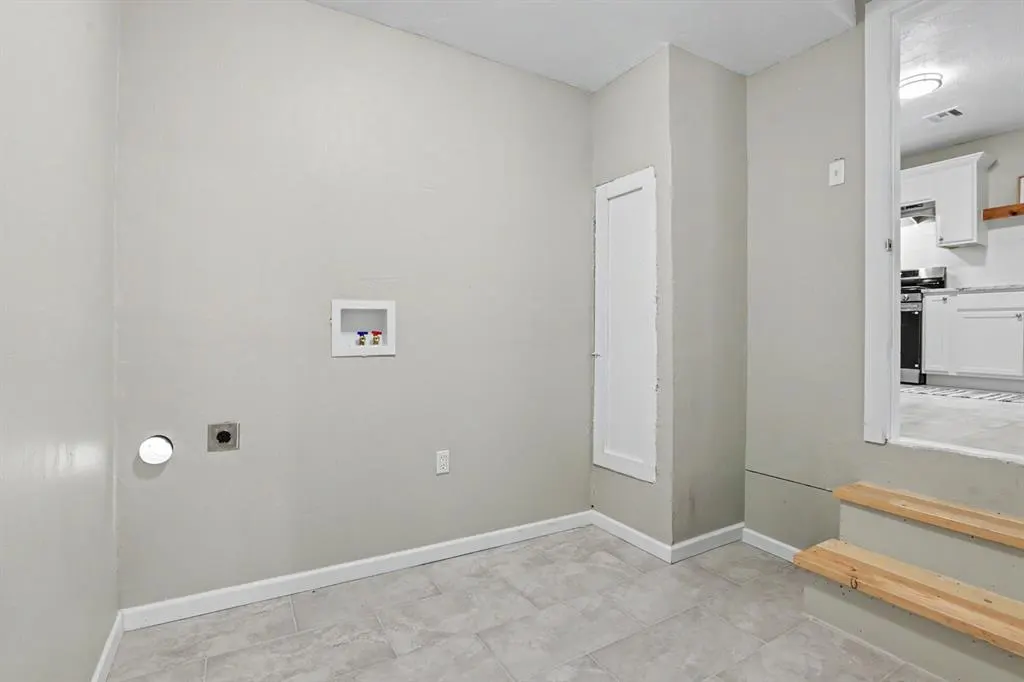 Photo 11 — 7215 NW 43rd Street, Bethany, OK 73008
