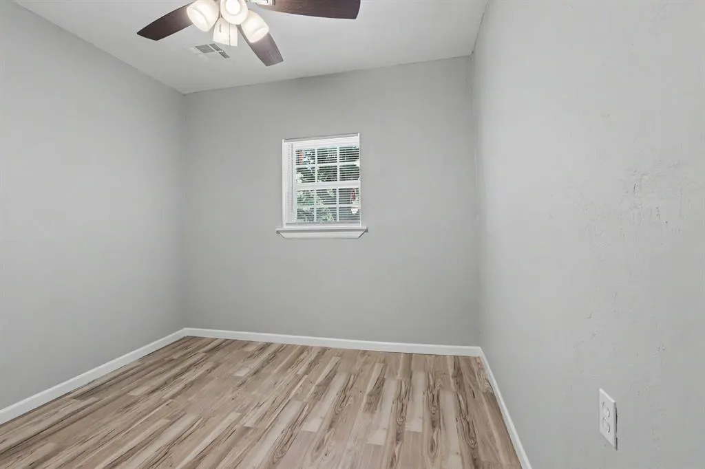 Photo 12 — 7215 NW 43rd Street, Bethany, OK 73008