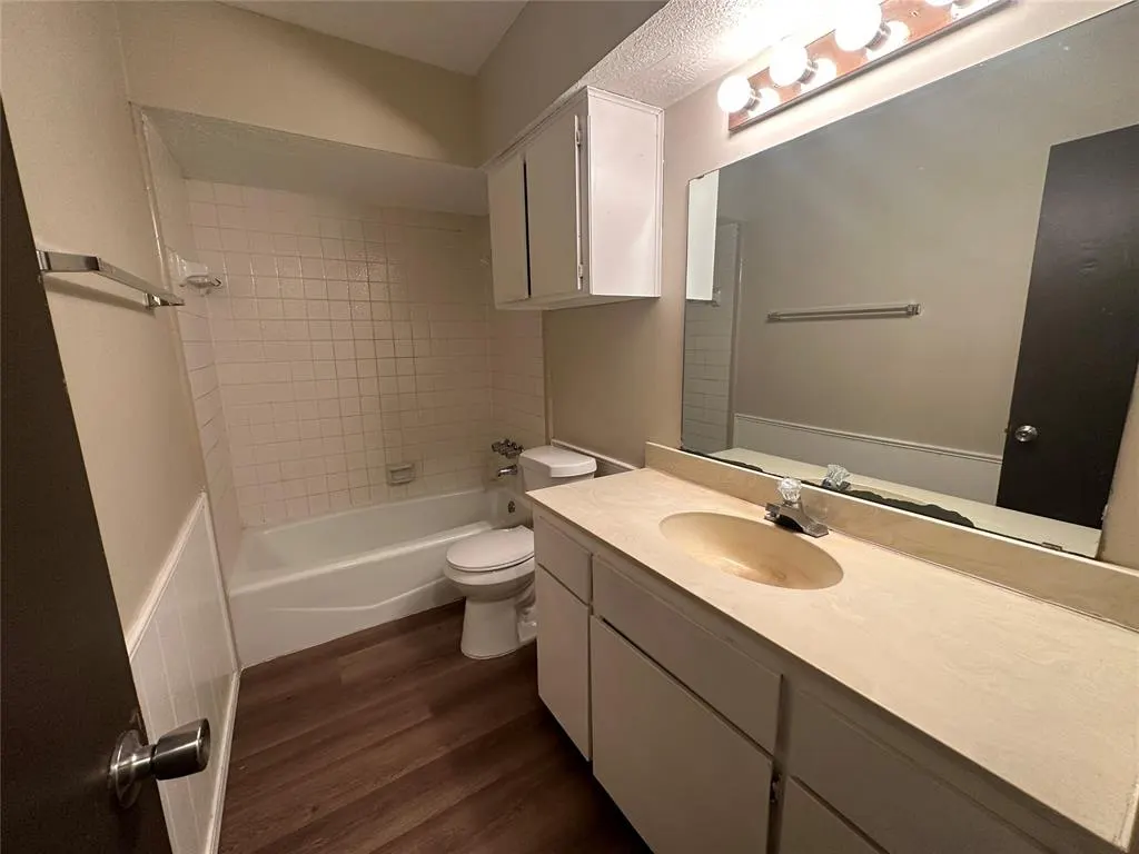 Photo 7 — Address unavailable, Oklahoma City, OK 73127
