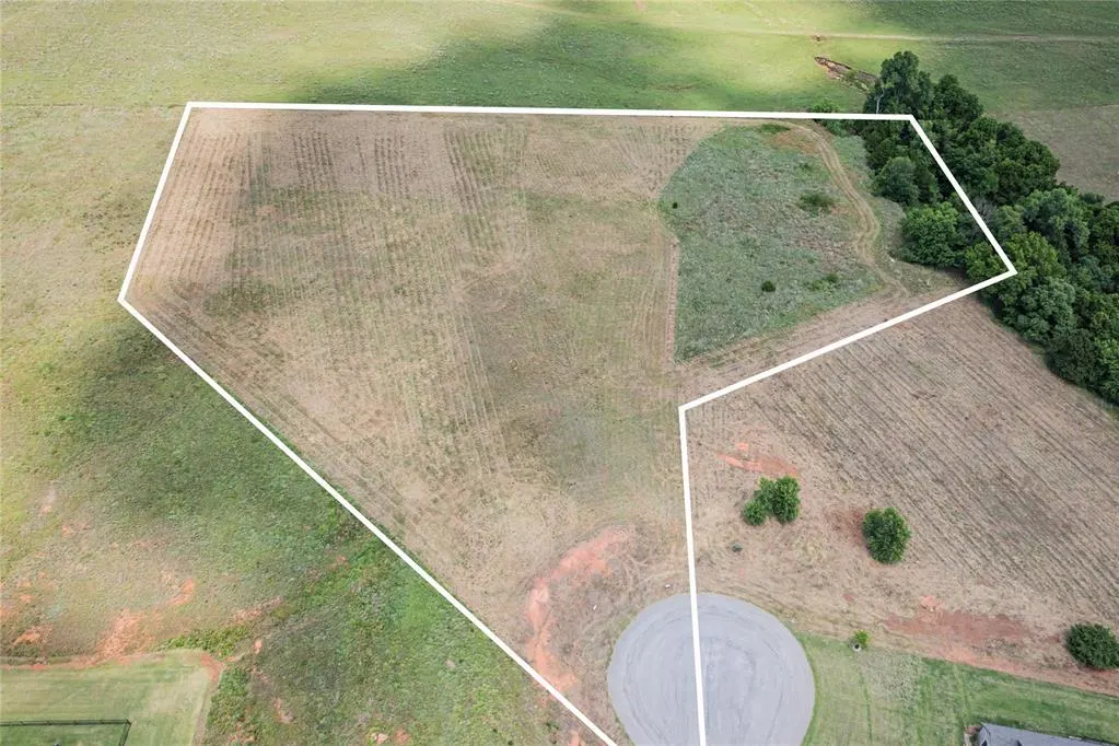 Front exterior — 4 SW 113th Circle 4, Mustang, OK 73064