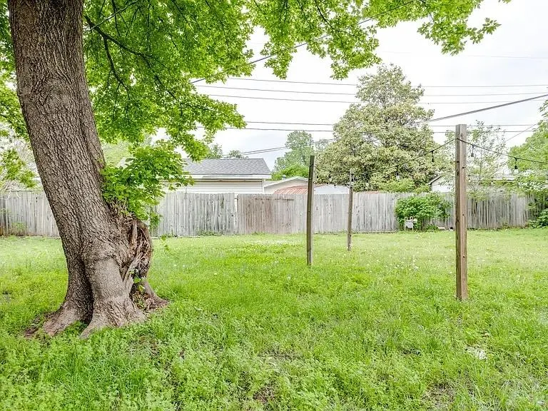 Photo 34 — 641 SW 15th Street, Moore, OK 73160