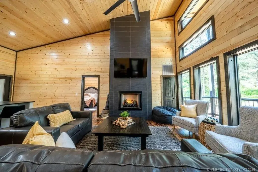 Photo 4 — 546 Conifer Crossing Trail, Broken Bow, OK 74728