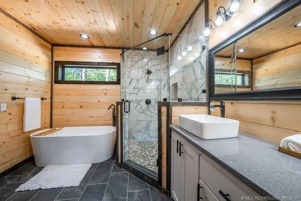 Photo 14 — 546 Conifer Crossing Trail, Broken Bow, OK 74728