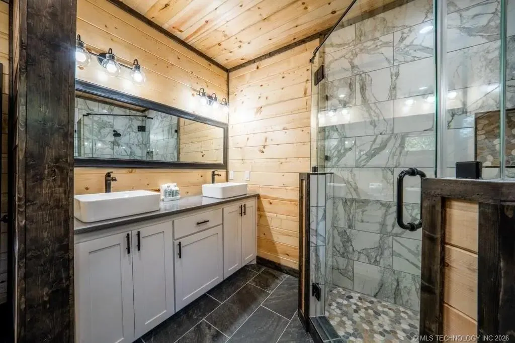 Photo 18 — 546 Conifer Crossing Trail, Broken Bow, OK 74728