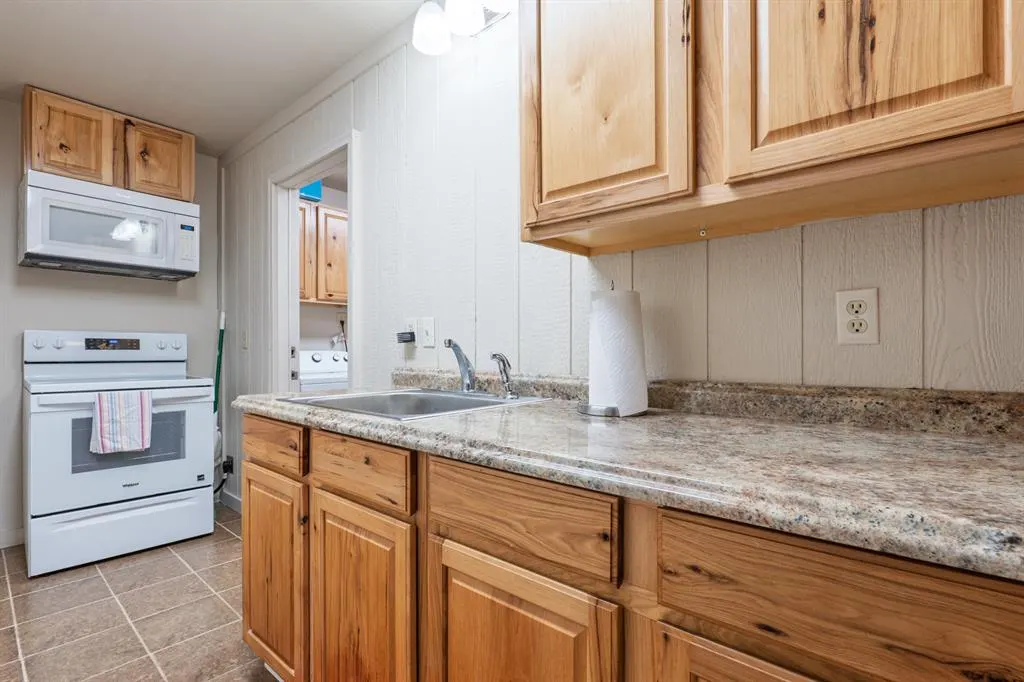 Photo 37 — 5470 N Bryan Avenue, Shawnee, OK 74804