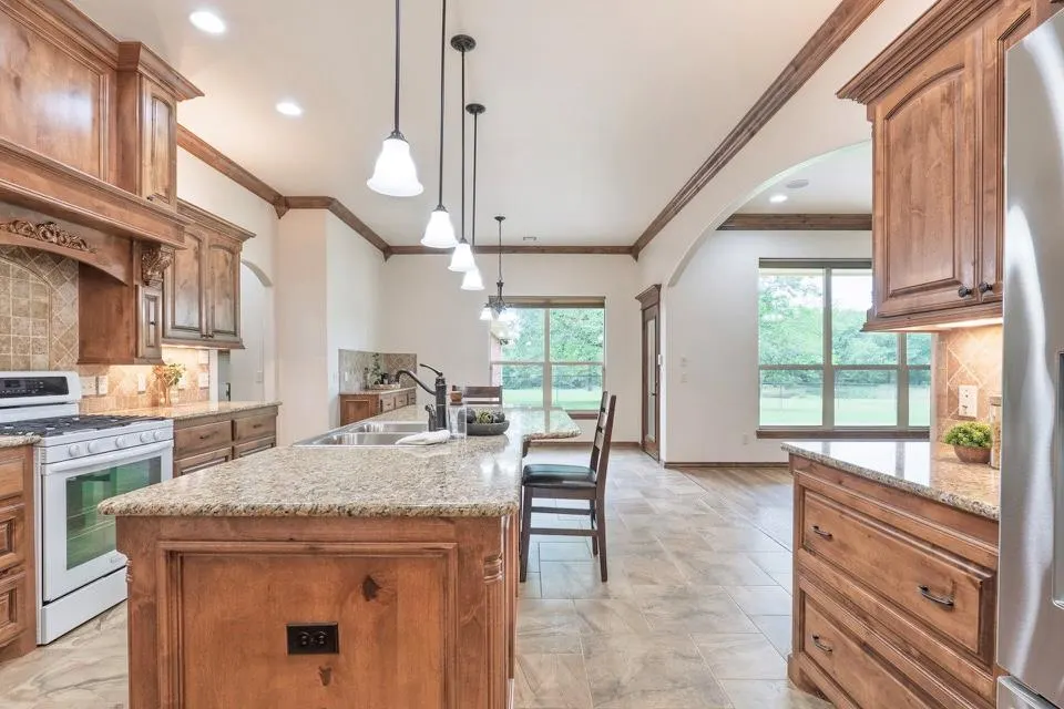 Photo 9 — 5470 N Bryan Avenue, Shawnee, OK 74804