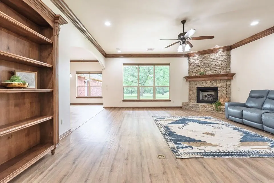 Photo 5 — 5470 N Bryan Avenue, Shawnee, OK 74804