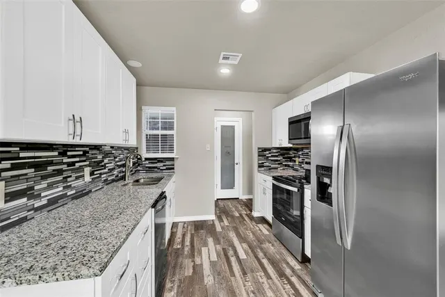 Photo 5 — 6406 SW Lynnwood Avenue, Lawton, OK 73505
