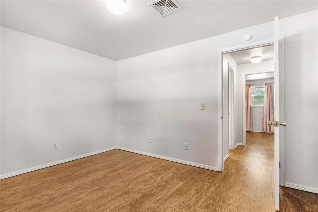 Photo 18 — 505 Meadow Lake Drive, Edmond, OK 73003