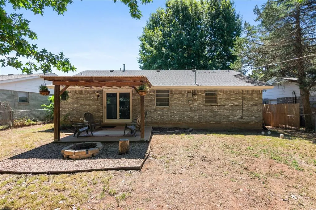 Photo 29 — 505 Meadow Lake Drive, Edmond, OK 73003