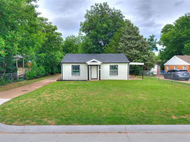 Photo 2 — 312 N Base Avenue, Norman, OK 73069