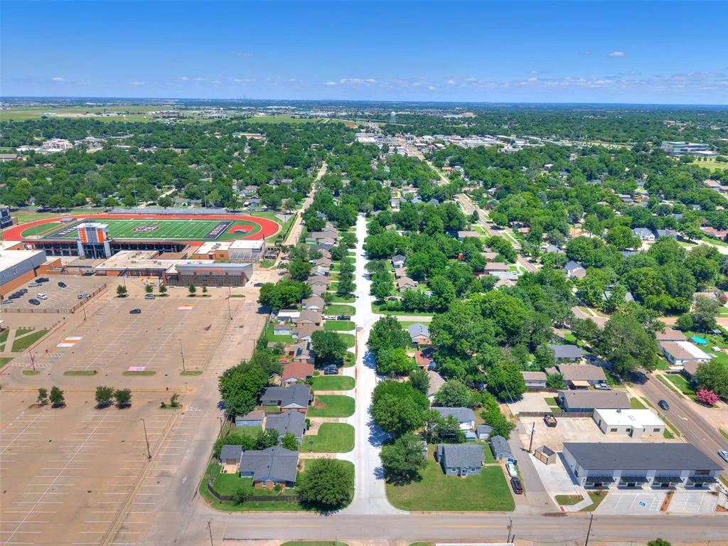 Photo 33 — 312 N Base Avenue, Norman, OK 73069