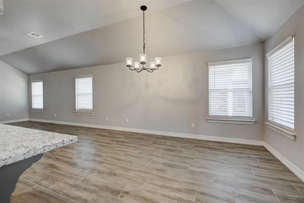 Photo 13 — 9113 Anaum Lane, Yukon, OK 73099