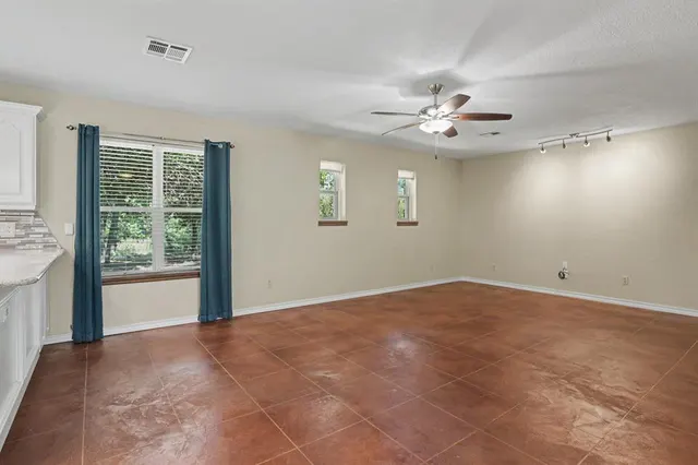 Photo 8 — 14900 S Hiwassee Road, Oklahoma City, OK 73165