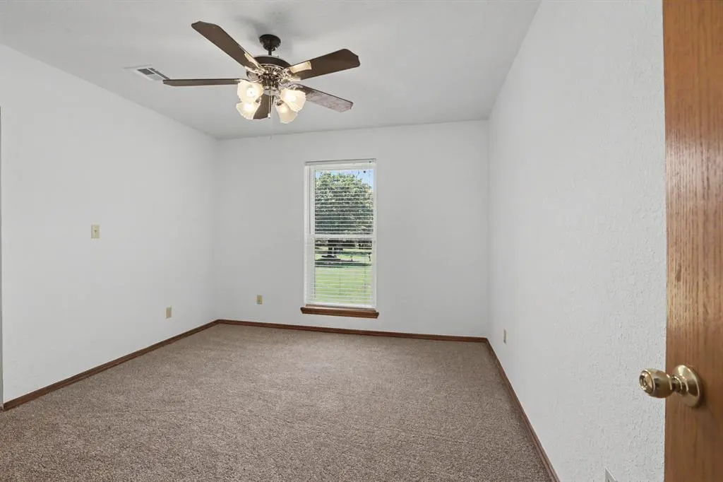 Photo 14 — 14900 S Hiwassee Road, Oklahoma City, OK 73165