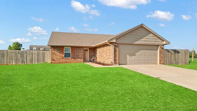 Photo 4 — 2086 County Road 1239, Tuttle, OK 73089