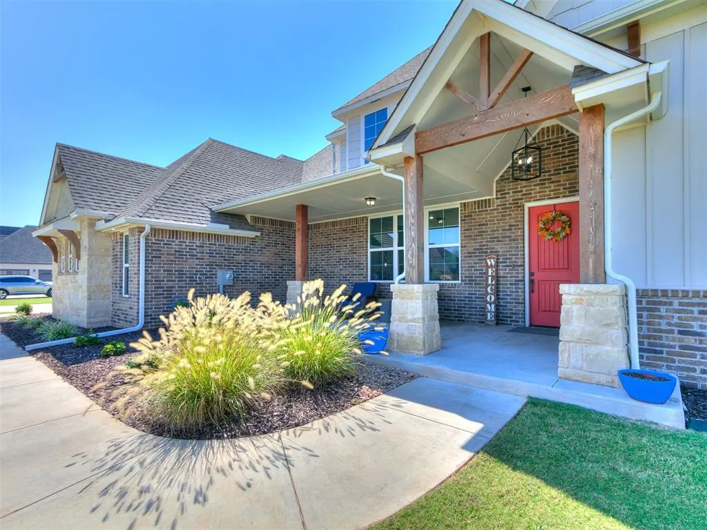 Photo 5 — 1017 Dorsi Way, Newcastle, OK 73065