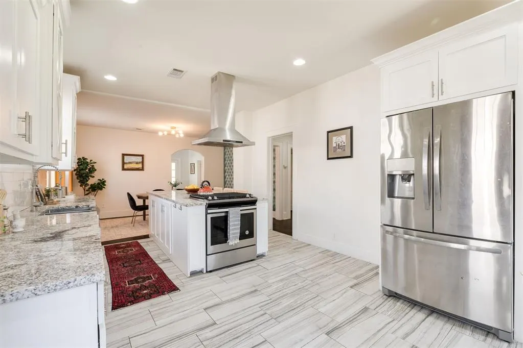 Photo 18 — 1628 NW 33rd Street, Oklahoma City, OK 73118