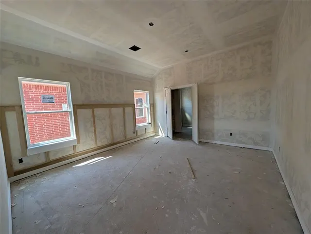 Photo 7 — 4905 Limestone Drive, Oklahoma City, OK 73179