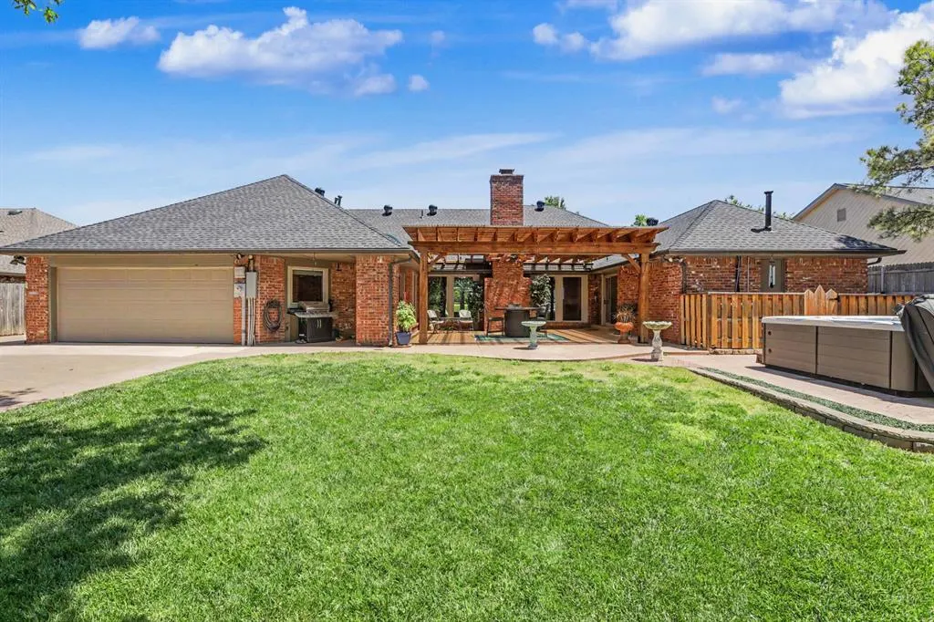 Photo 31 — 808 Glenridge Drive, Edmond, OK 73013