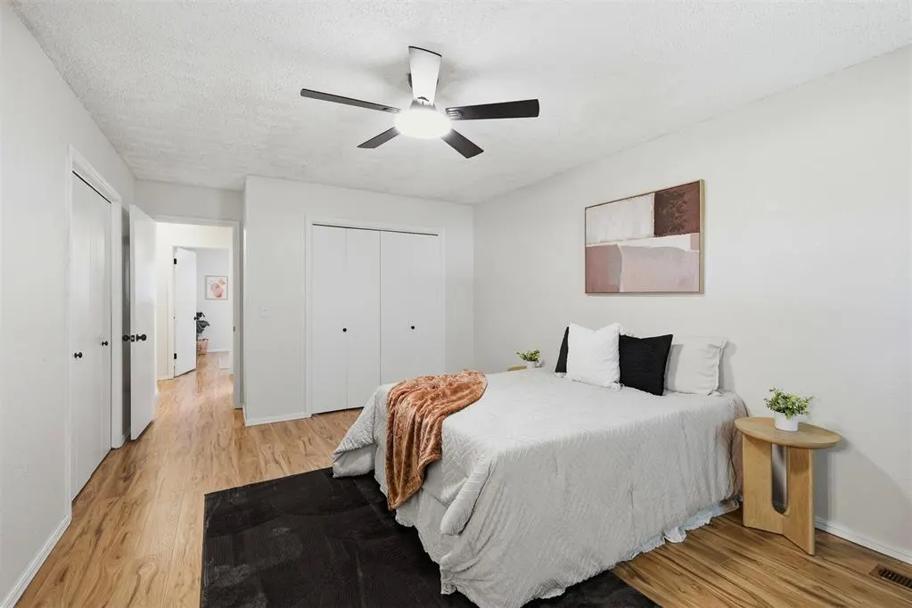 Photo 15 — 913 W Churchill Way, Mustang, OK 73064