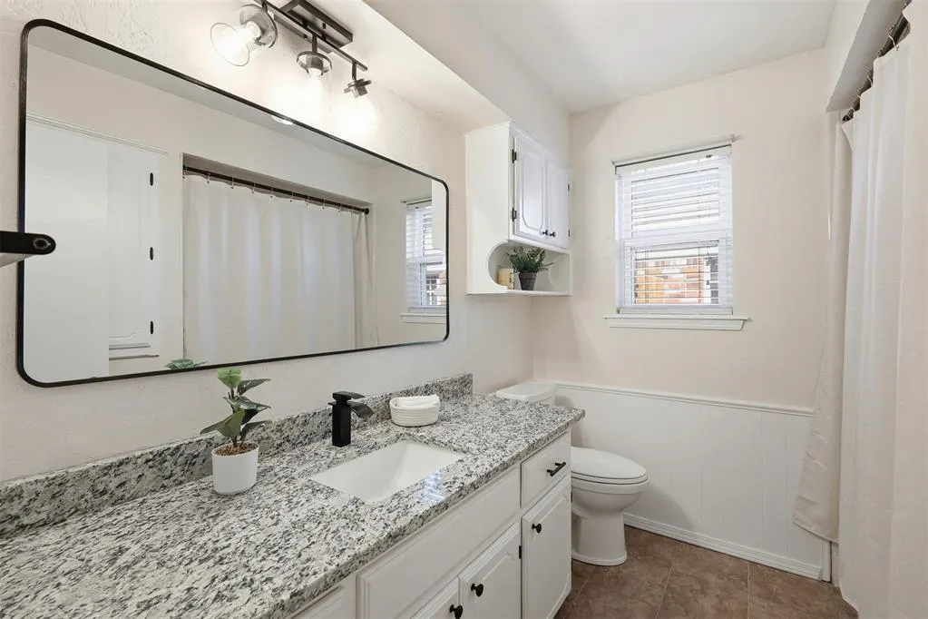 Photo 20 — 913 W Churchill Way, Mustang, OK 73064