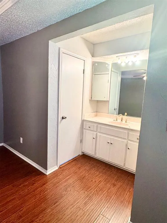 Photo 12 — 2312 Shadowlake Drive, Oklahoma City, OK 73159