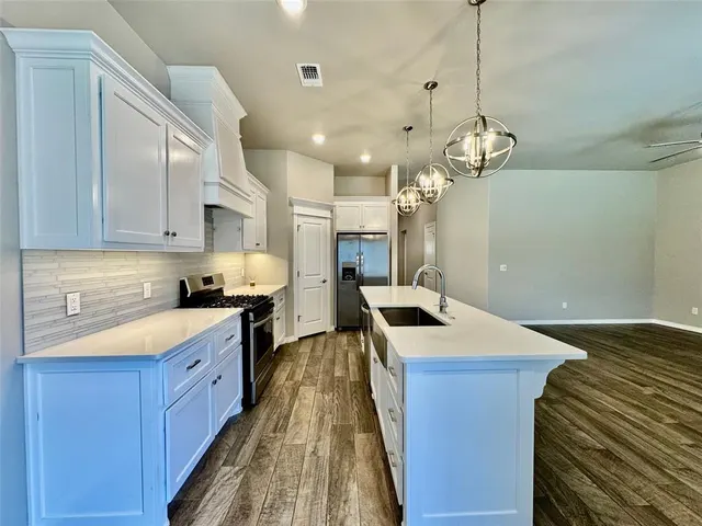 Photo 8 — 9120 NW 124th Street, Yukon, OK 73099