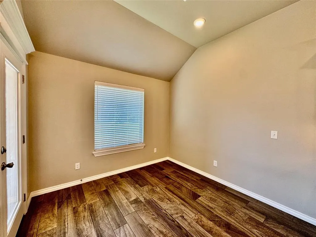 Photo 9 — 9120 NW 124th Street, Yukon, OK 73099