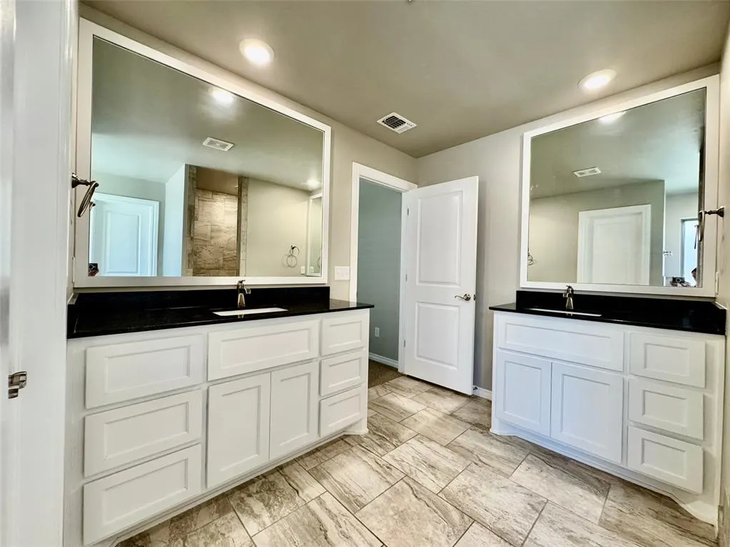 Photo 12 — 9120 NW 124th Street, Yukon, OK 73099