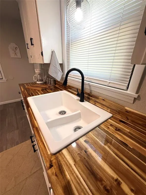 Photo 6 — 808 Roosevelt Street, Seminole, OK 74868