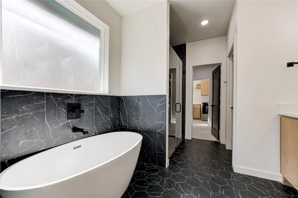 Photo 28 — 9305 SW 44th Terrace, Oklahoma City, OK 73179