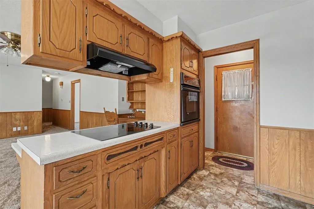Photo 18 — 1001 W E Avenue, Elk City, OK 73644